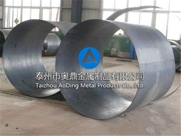 Large diameter welded pipe